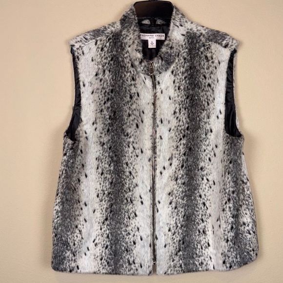 Josephine Chaus Sport Gray/Black/Off White Faux Fur Full Front Zippered Vest - Picture 1 of 11